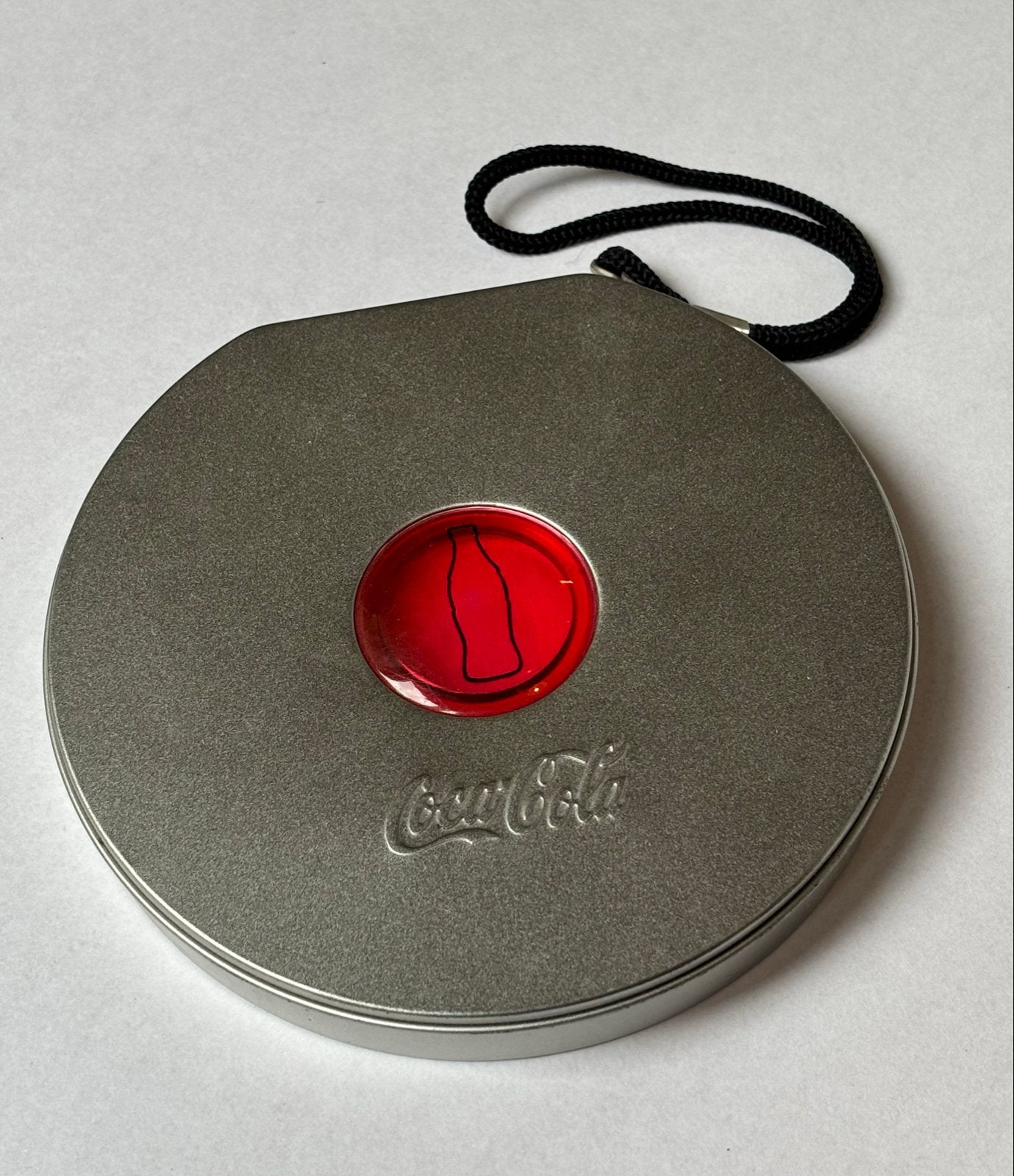 Coca-Cola cd-doosje met flesje logo, Ophalen of Verzenden, Gebruikt, Gebruiksvoorwerp