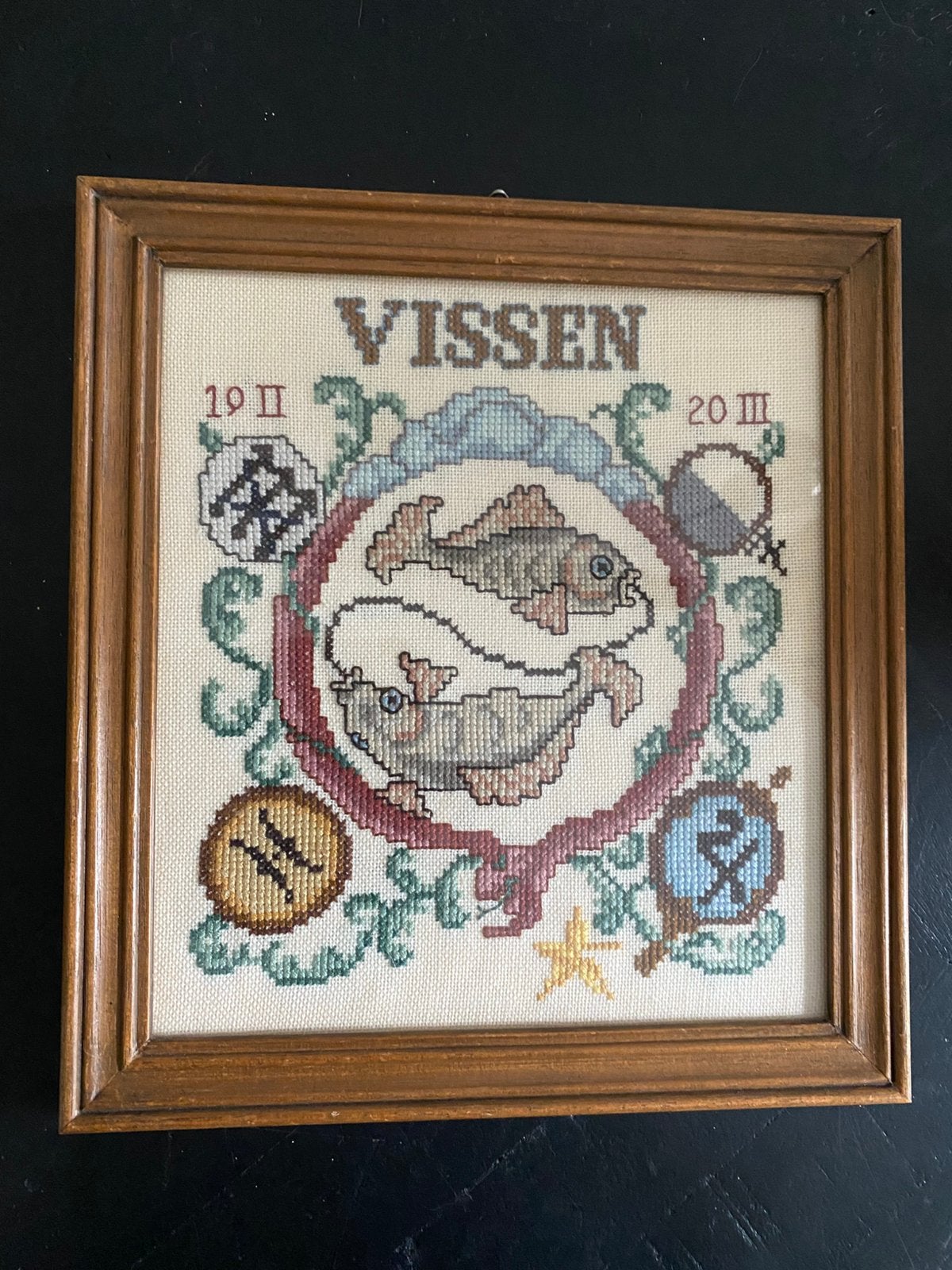 Retro geborduurd schilderijtje, sterrenbeeld vissen, Ophalen