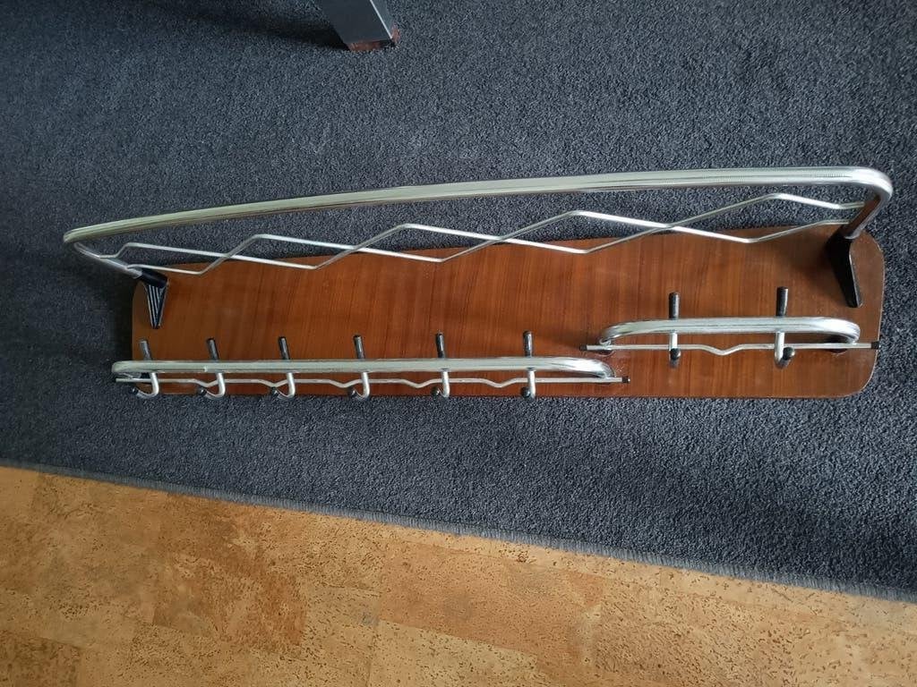 Z.G.O.H. Vintage Midcentury kapstok met 16 jashaken, Ophalen, Metaal, Wandkapstok, Minder dan 100 cm
