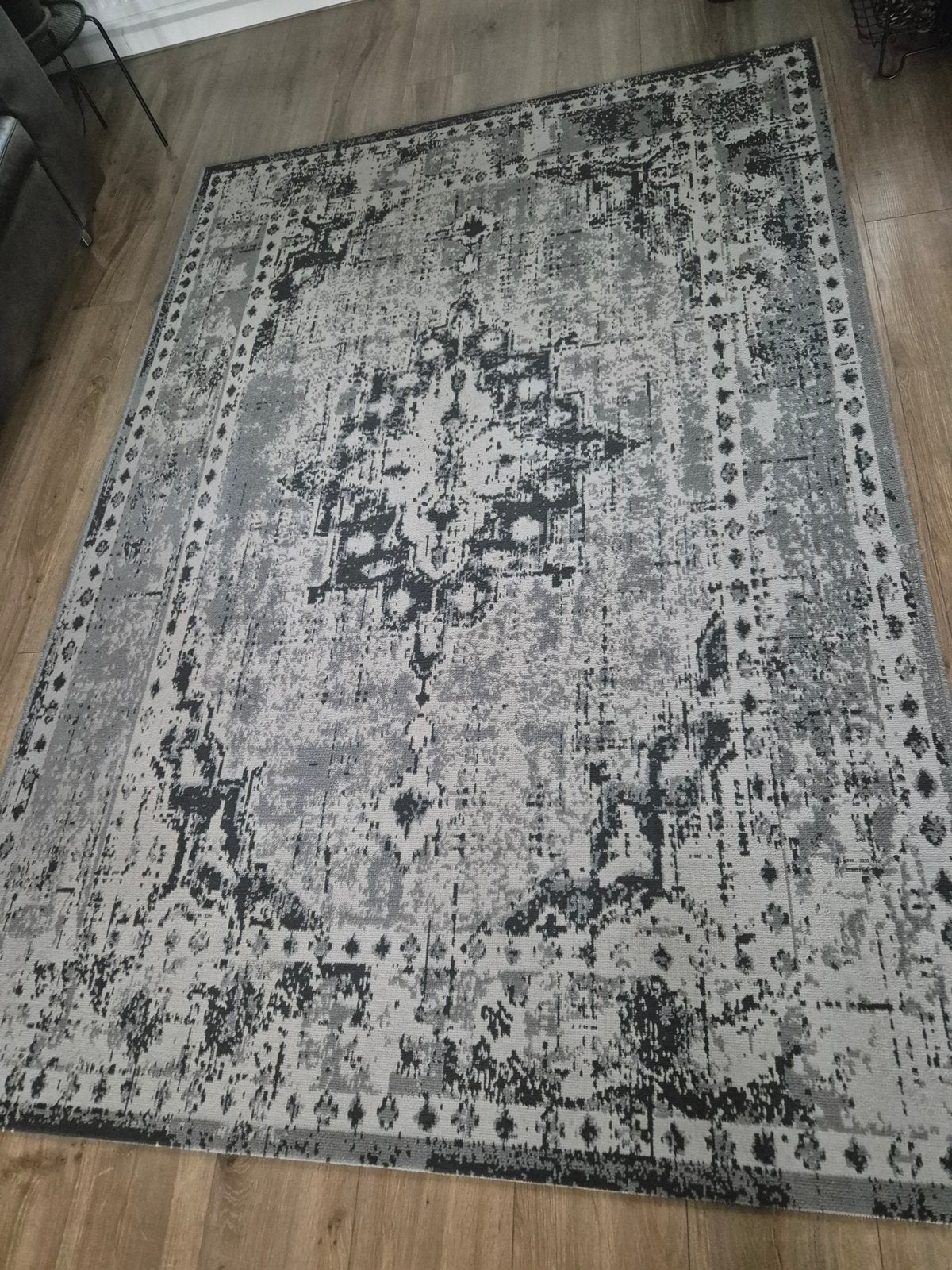 Vloerkleed zwart/grijs, Zwart, 200 cm of meer, Ophalen of Verzenden, Zo goed als nieuw