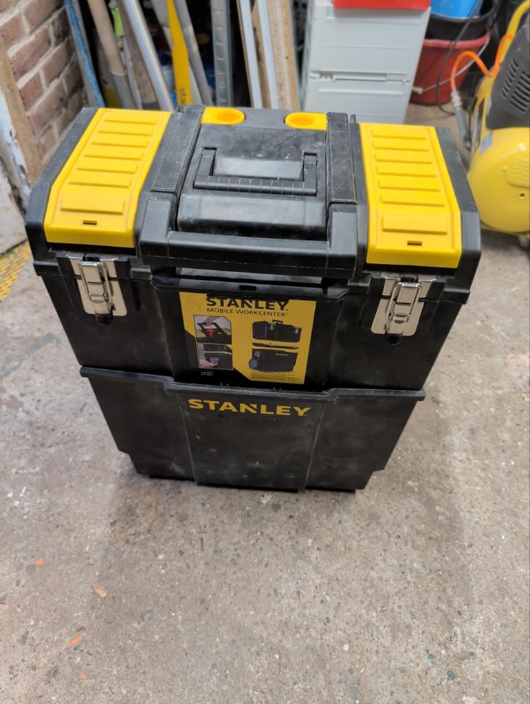 Stevige Stanley Organizer  (Metalen sluiting, Doe-het-zelf en Verbouw, Gereedschapskisten, Ophalen