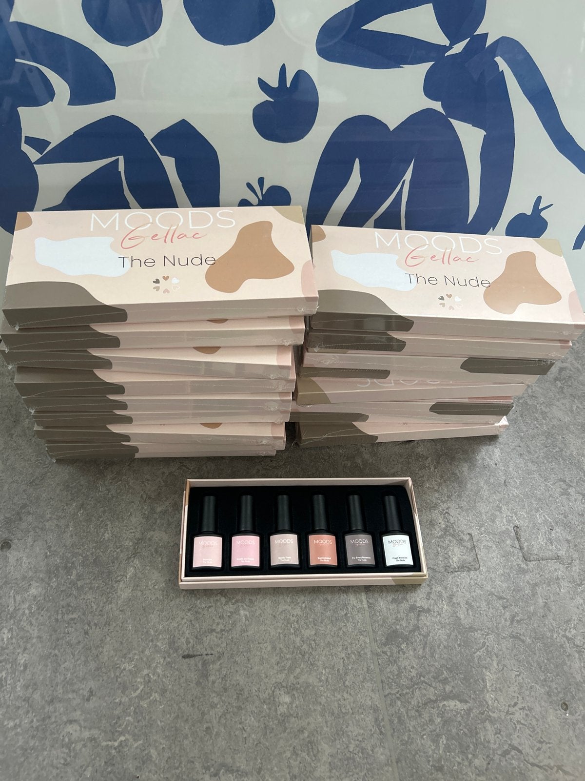 Moods Gellac 'The Nude' nagellak set - Nieuw, Beige, Nieuw, Ophalen of Verzenden, Handen en Nagels
