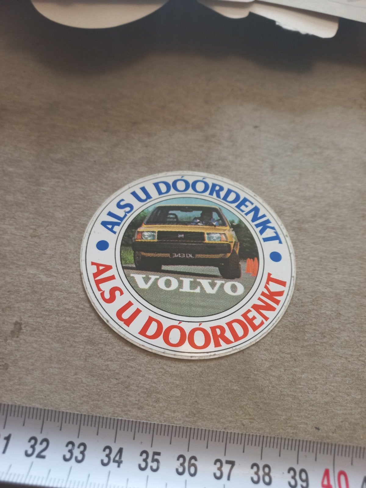 Vintage Volvo 343 DL Sticker - Als U Doordenkt, Verzamelen, Ophalen of Verzenden, Gebruikt