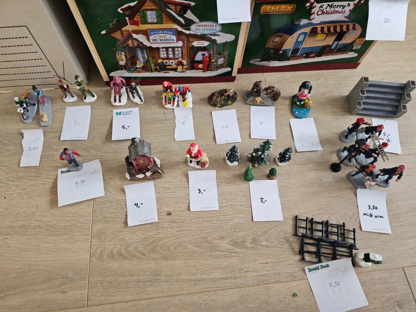 lemax huisjes en figurines, Diversen, Kerst, Ophalen of Verzenden, Zo goed als nieuw