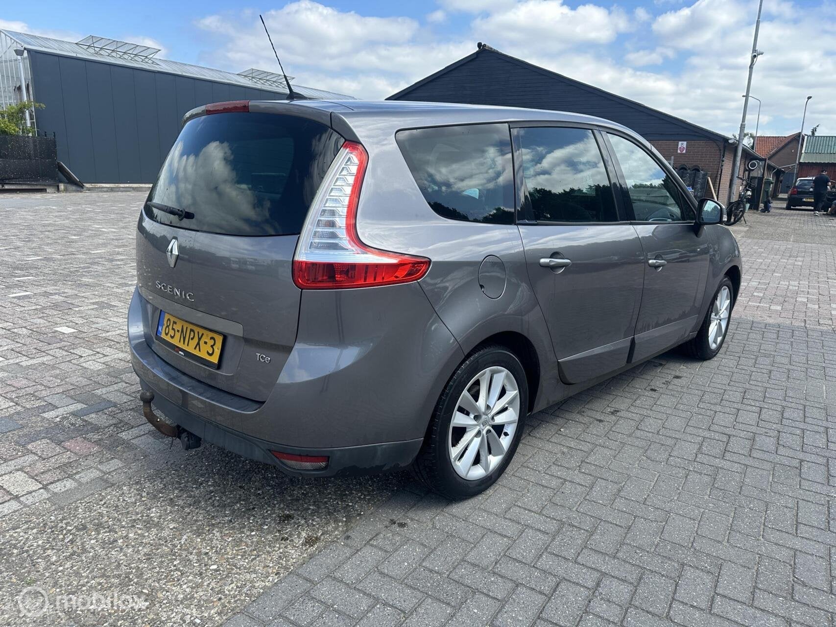 Renault Grand Scenic 1.4 TCe 7-personen Motor Defect, Voorwielaandrijving, Euro 5, Stof, Gebruikt