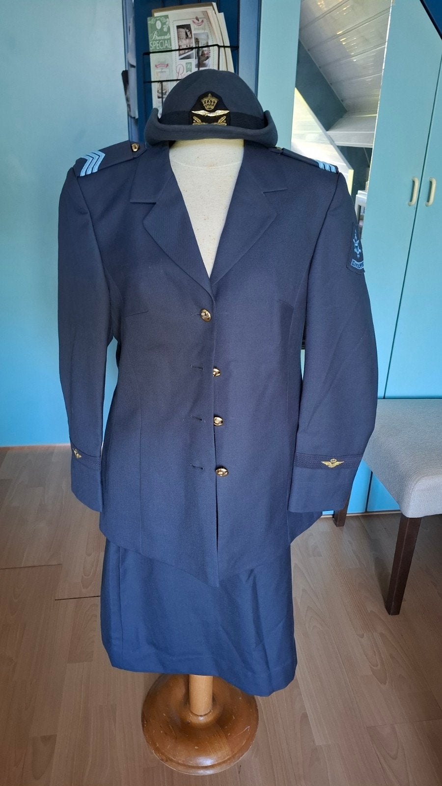 luchtmacht luva uniform rok colbert hoedje luchtvaart kledin, Ophalen of Verzenden, Gebruikt, Overige typen