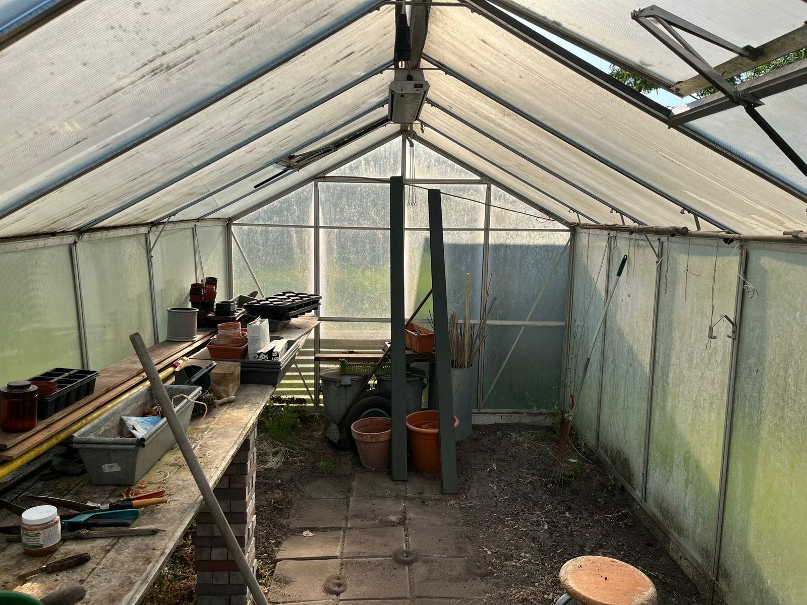 Ruime kweekkas met aluminium frame en polycarbonaat panelen, Ophalen, Kweekkas, Aluminium, Polycarbonaat