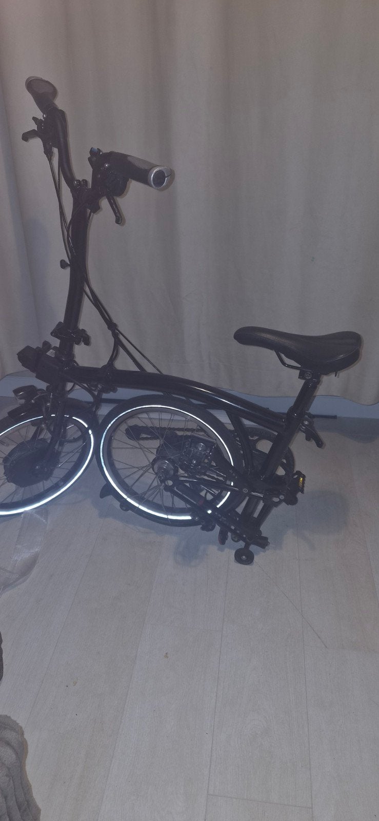 Brompton vouwfiets - Zwart, zo goed als nieuw, Fietsen en Brommers, 20 inch of meer, Brompton, Ophalen of Verzenden, Zo goed als nieuw