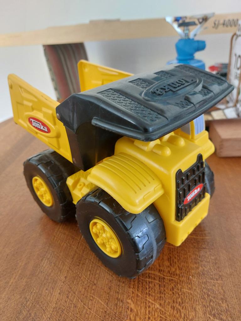 TONKA KIEPAUTO., Verzenden