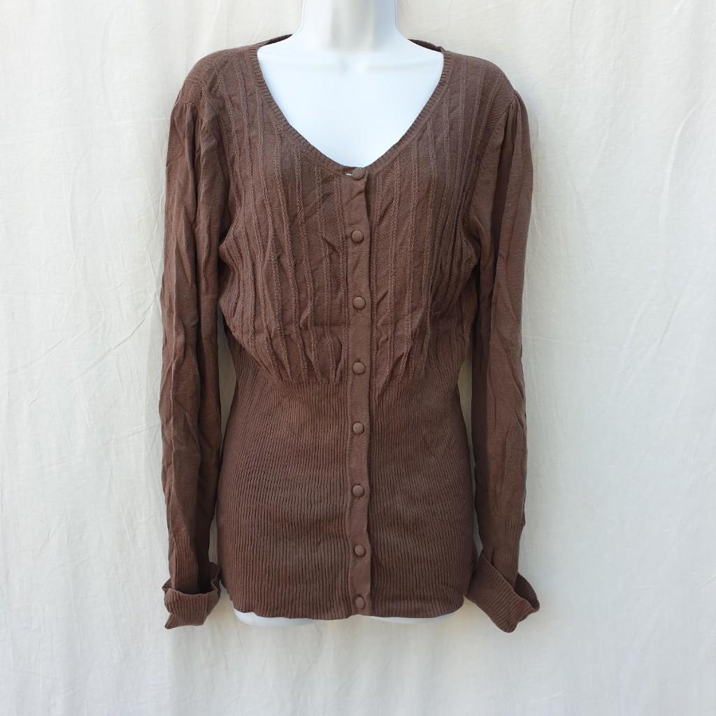 Mooi bruin damesvest mt S merk Leon, Kleding | Dames, Bruin, ., Ophalen of Verzenden, Zo goed als nieuw