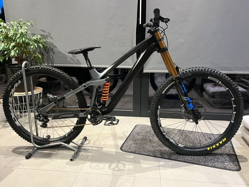 CUBE DOWNHILL mtb mountainbike TWO15 HPC SLT maatL CARBON29", Zo goed als nieuw, Schijfrem, 53 tot 57 cm, Ophalen