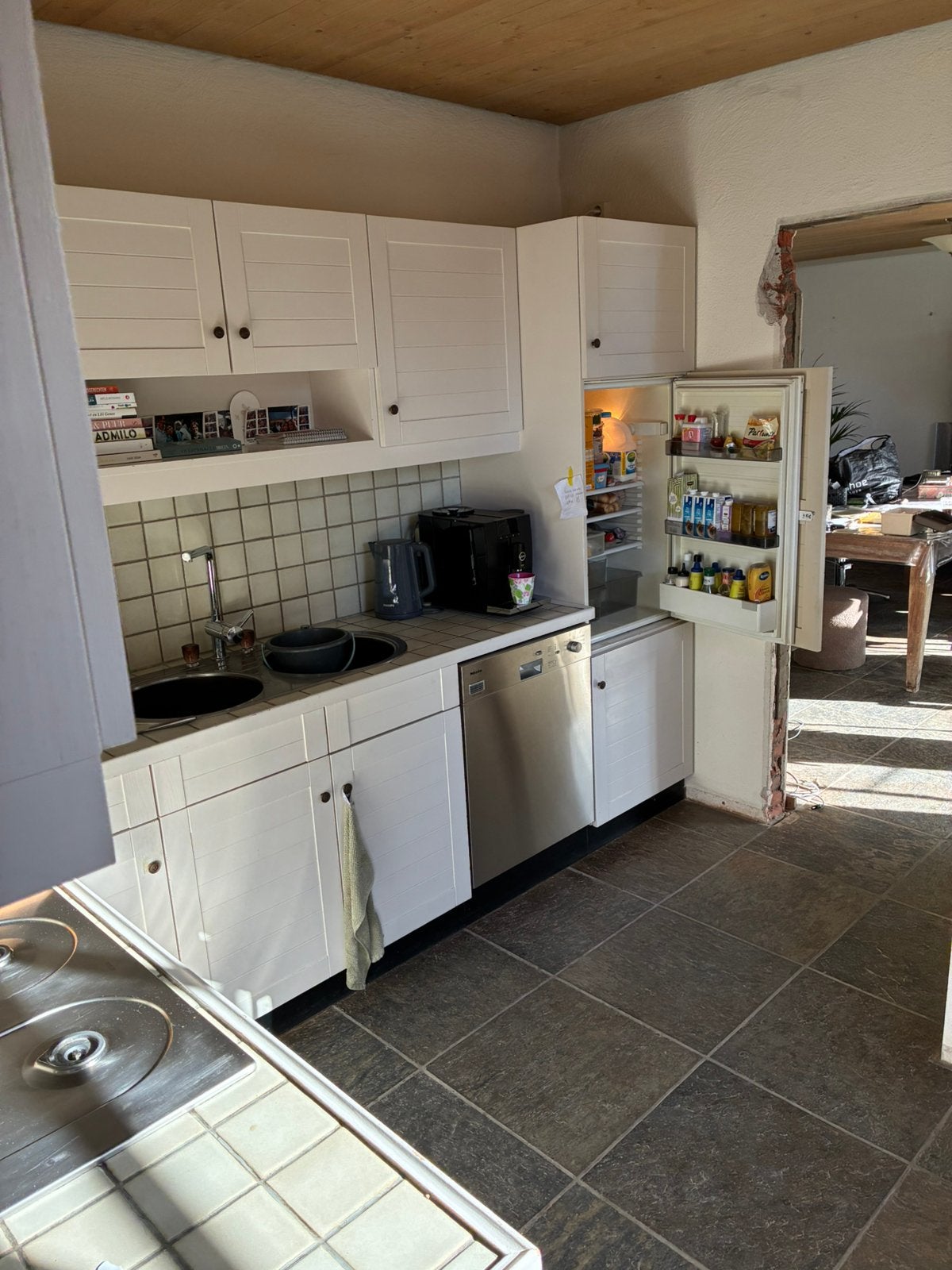 Complete keuken 310 bij 210, Ophalen, Zo goed als nieuw, Graniet of Steen, Hoekkeuken