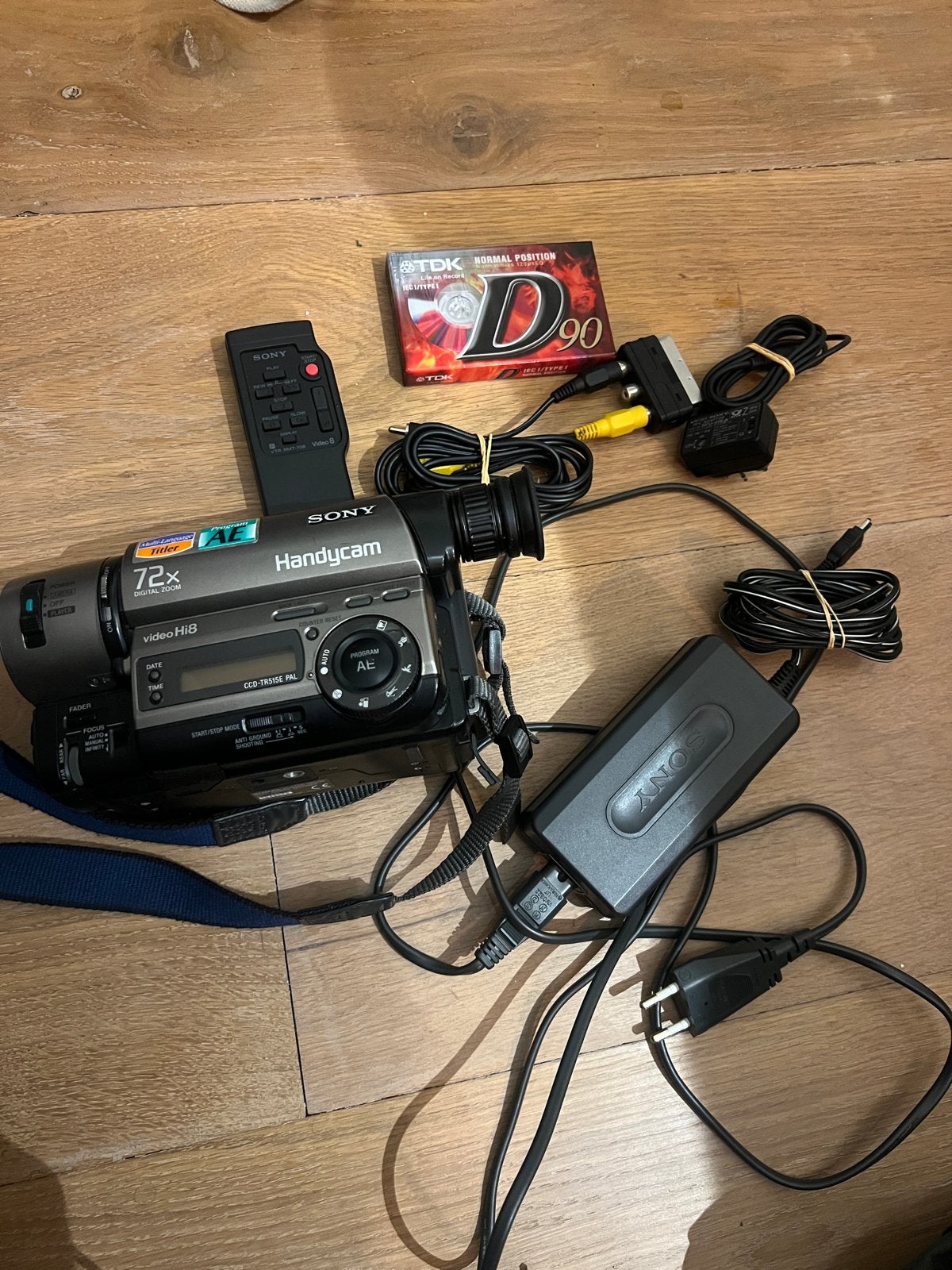 Sony CCD-TR515E Hi8 Camcorder met Nightshot, Ophalen of Verzenden, Hi 8, Camera