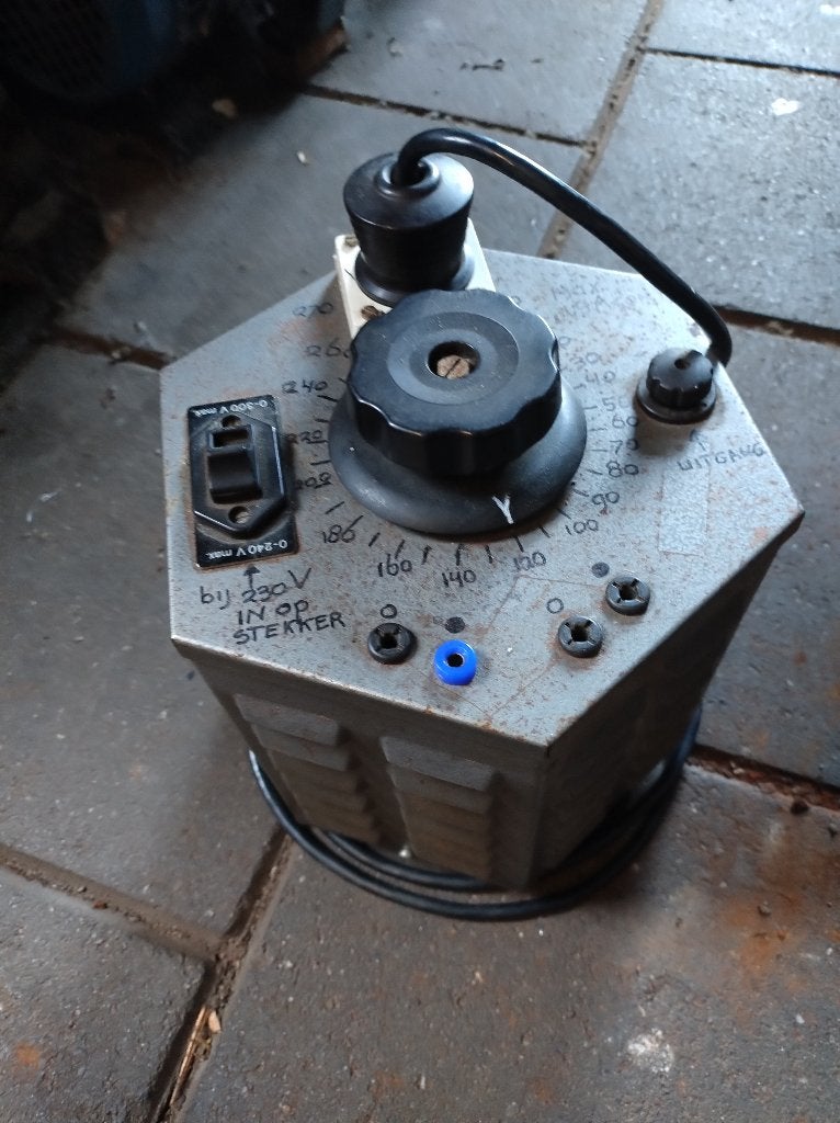 Variac instelbare transformator, Hobby en Vrije tijd, Elektronica-componenten, Ophalen, Gebruikt