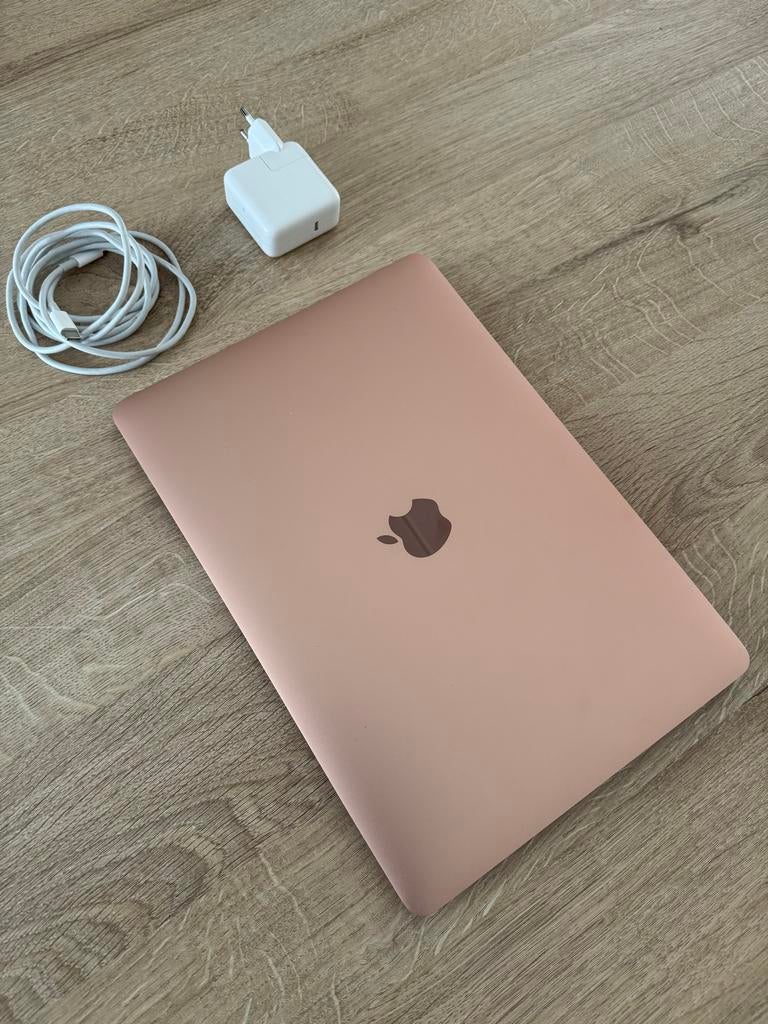 Apple MacBook Air 13-inch  (Rose Gold), 256 GB, 2 tot 3 Ghz, Qwerty, 8 GB