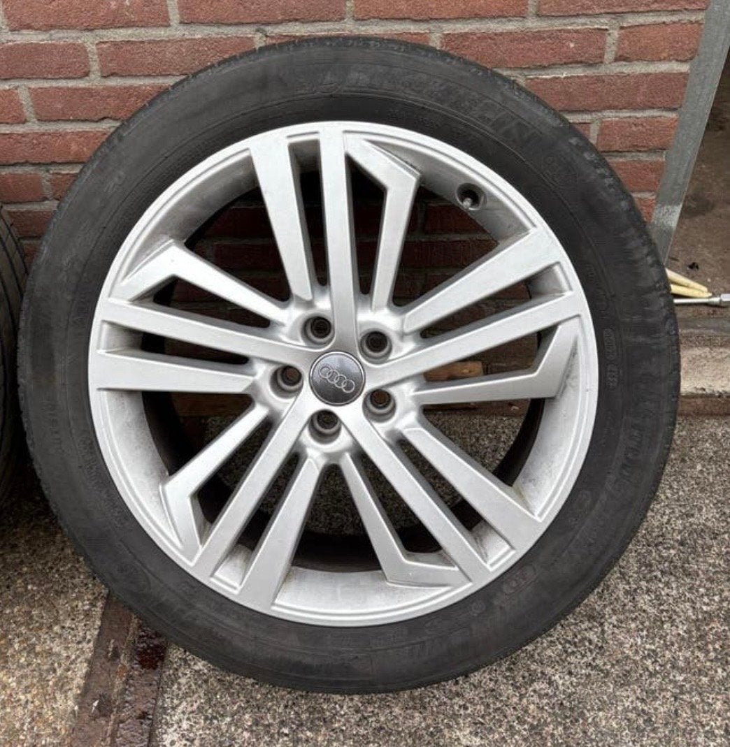 20 inch Audi Q5 velgen met Michelin Latitude Sport 3 banden, Auto-onderdelen, Banden en Velgen, Gebruikt, 255 mm, Banden en Velgen