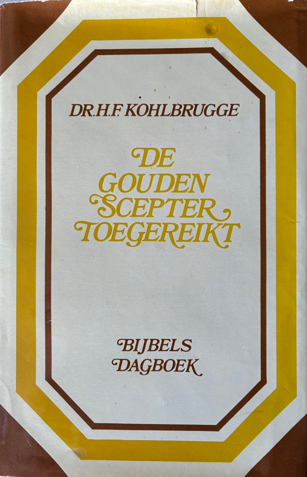 De gouden scepter toegereikt., Ophalen of Verzenden, Gelezen