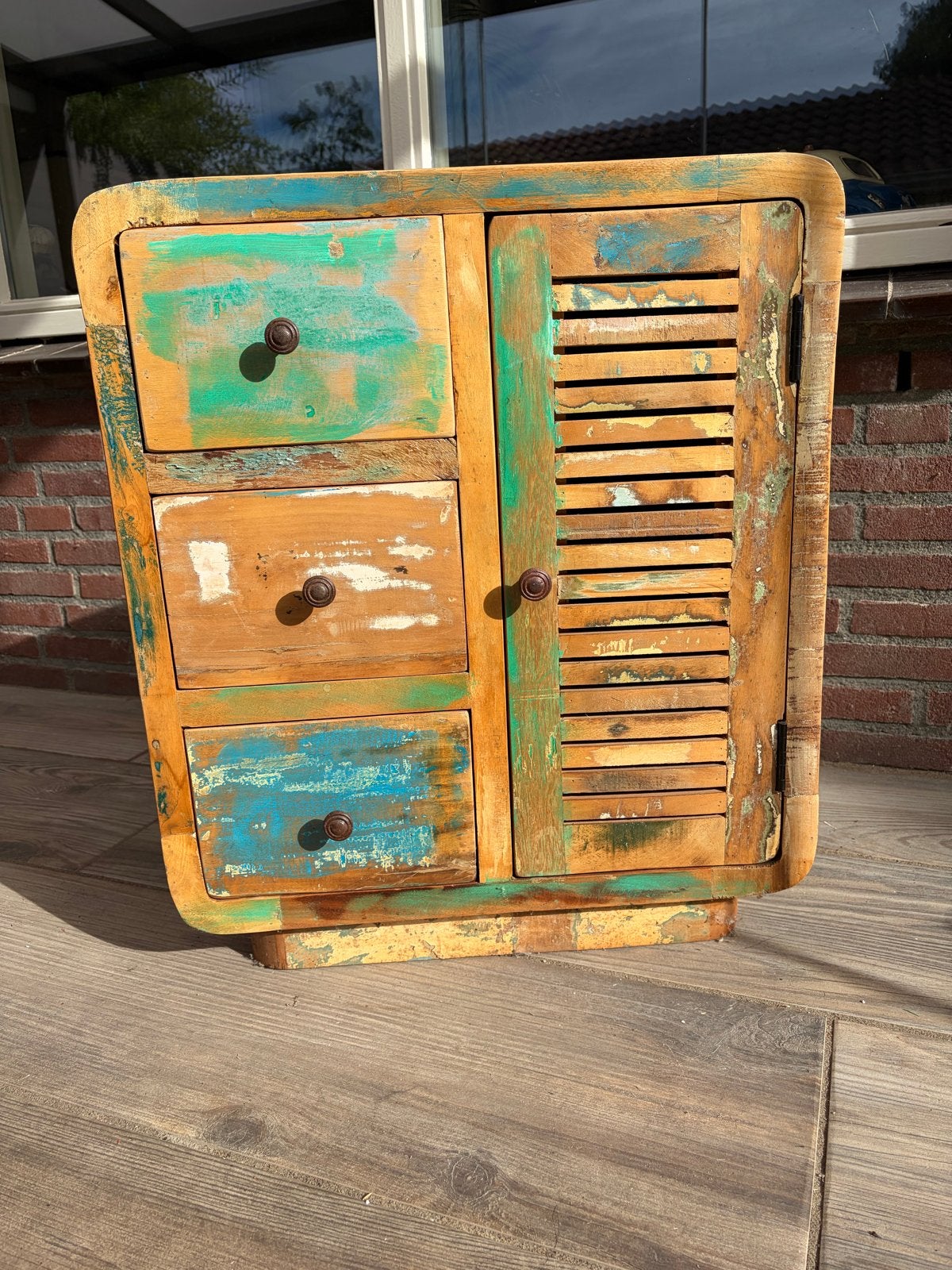 Uniek handgemaakt kastje van gerecycled hout, Huis en Inrichting, Ophalen, Zo goed als nieuw
