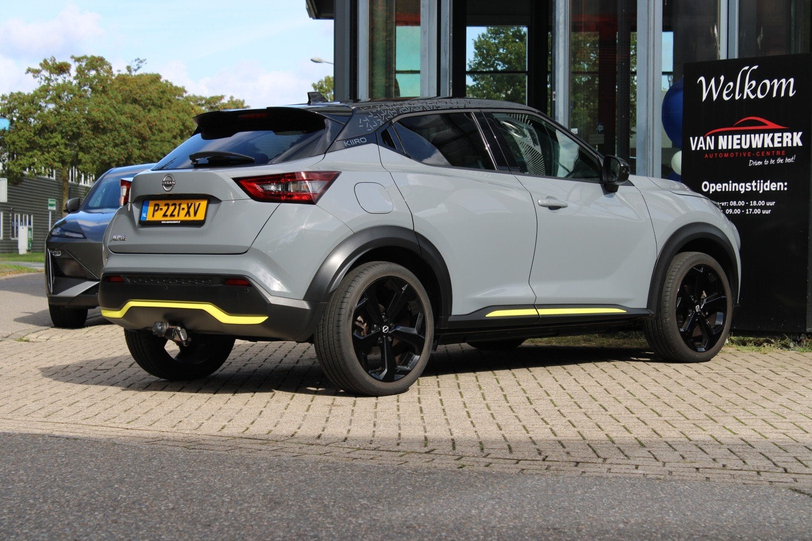 Foto 2 van NISSAN Juke 1.0 DIG-T 114pk Kiiro | Keyless | CruiseControl