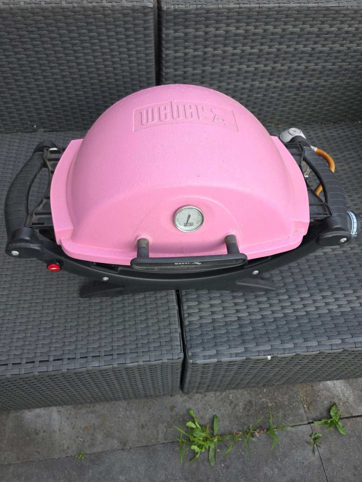 Roze Weber Q gasbarbecue - Compact en stijlvol, Ophalen, Gebruikt, Weber