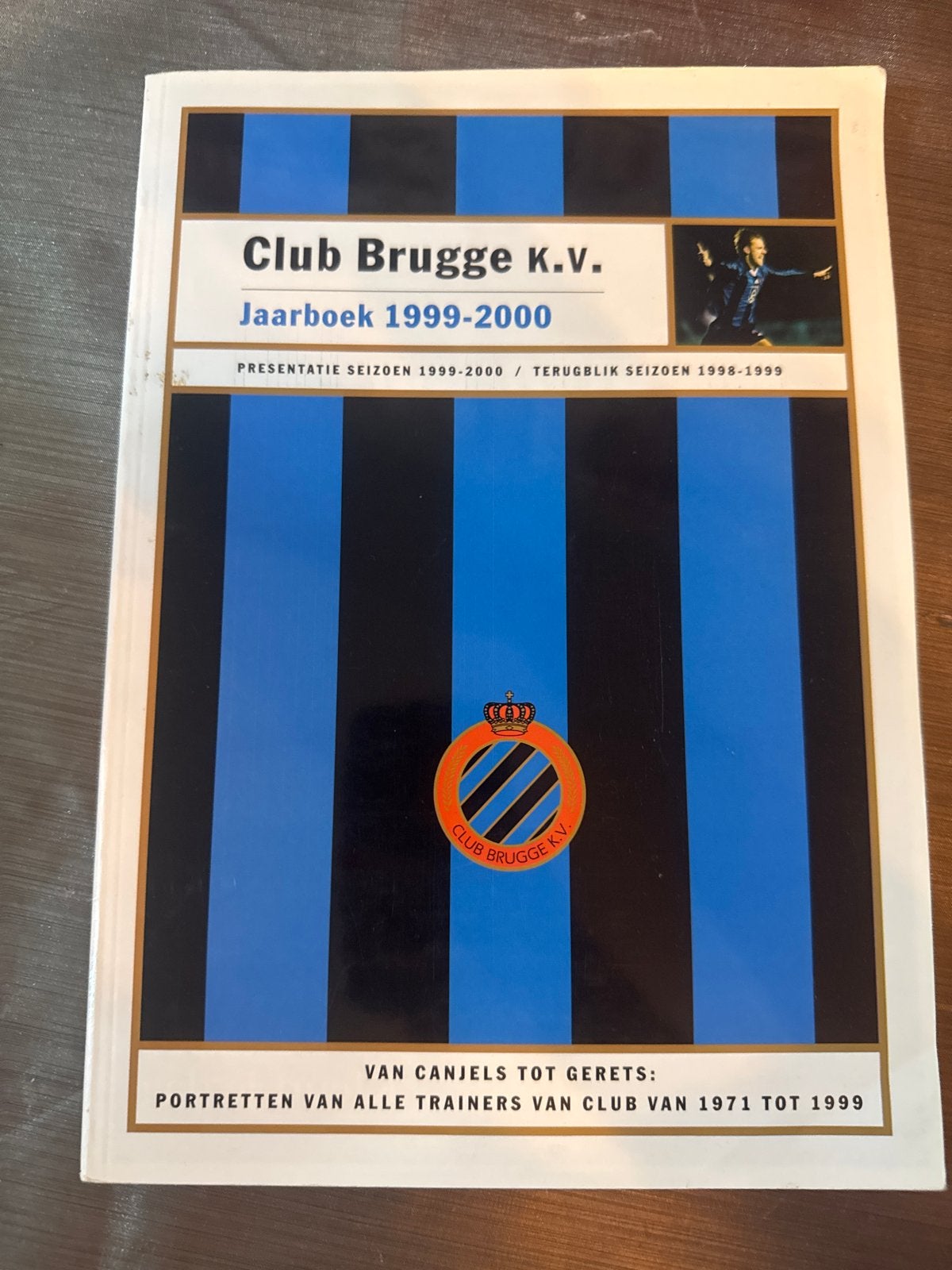 Club Brugge K.V. Jaarboek 1999-2000, Ophalen of Verzenden, Gelezen, Balsport