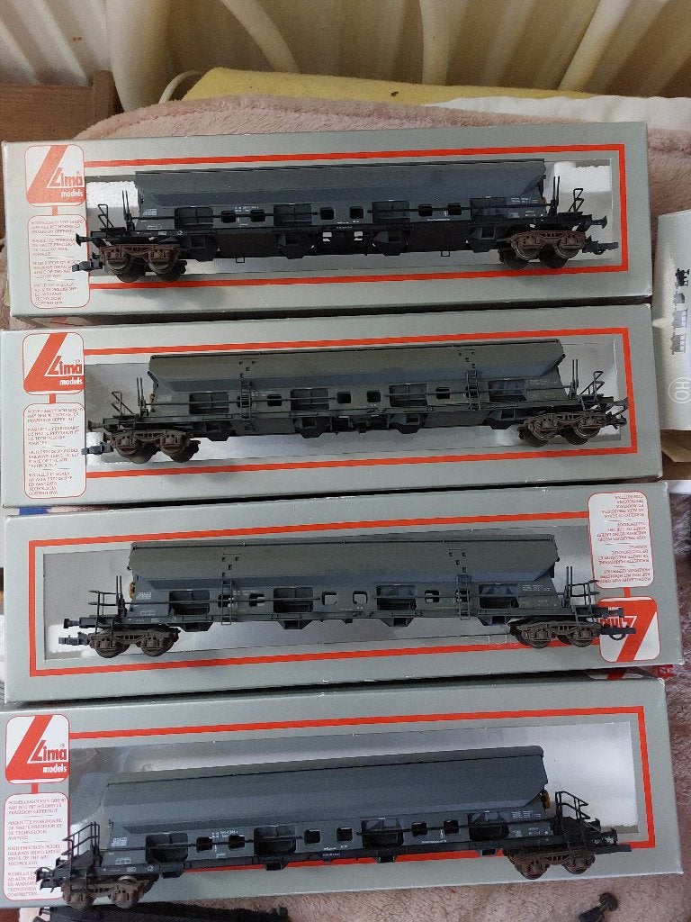 4 lima graanwagons, Gebruikt, Gelijkstroom of Wisselstroom, Wagon, Ophalen of Verzenden