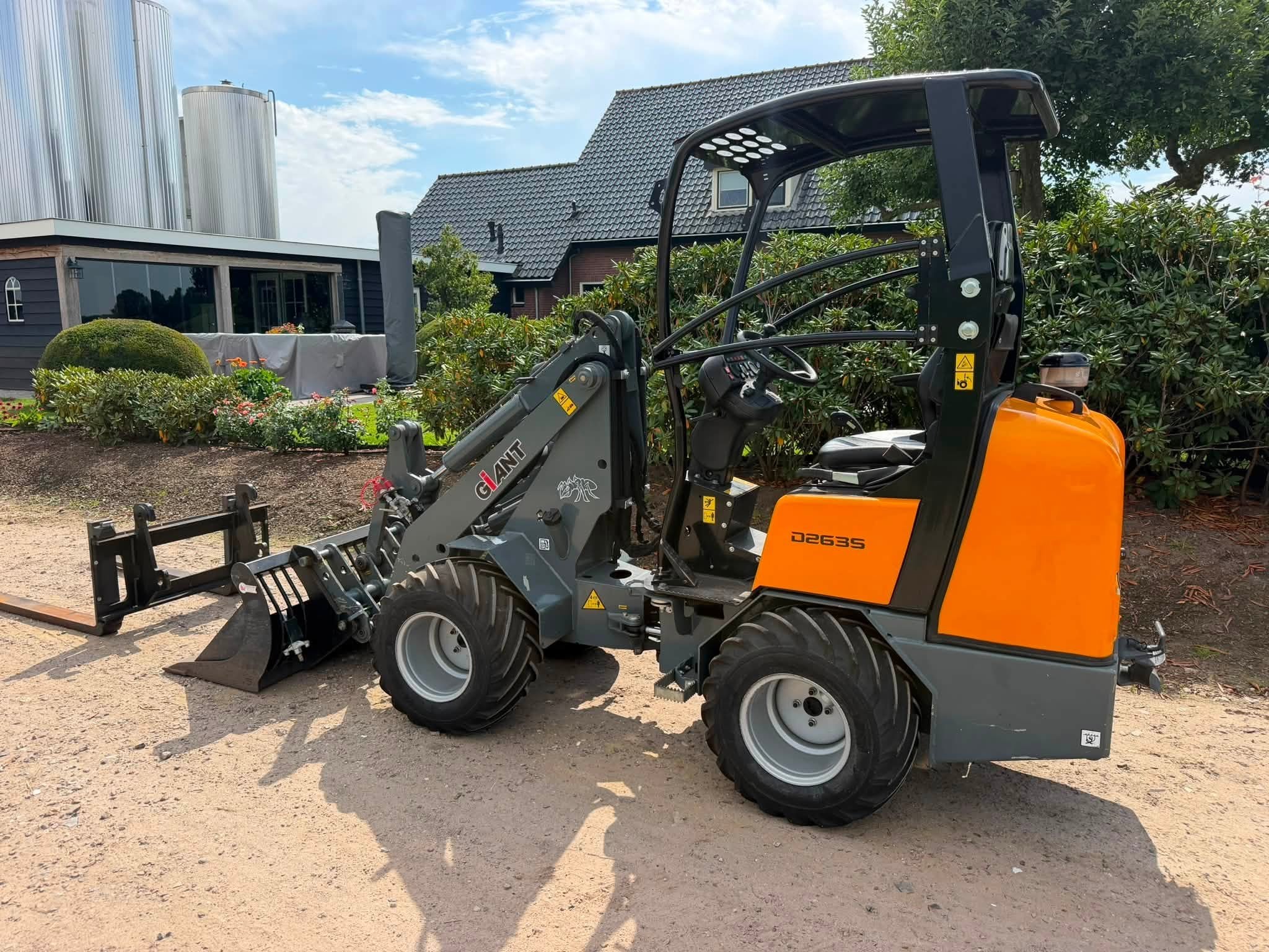 Giant 263S Shovel Loader (bj 2019), Wiellader of Shovel