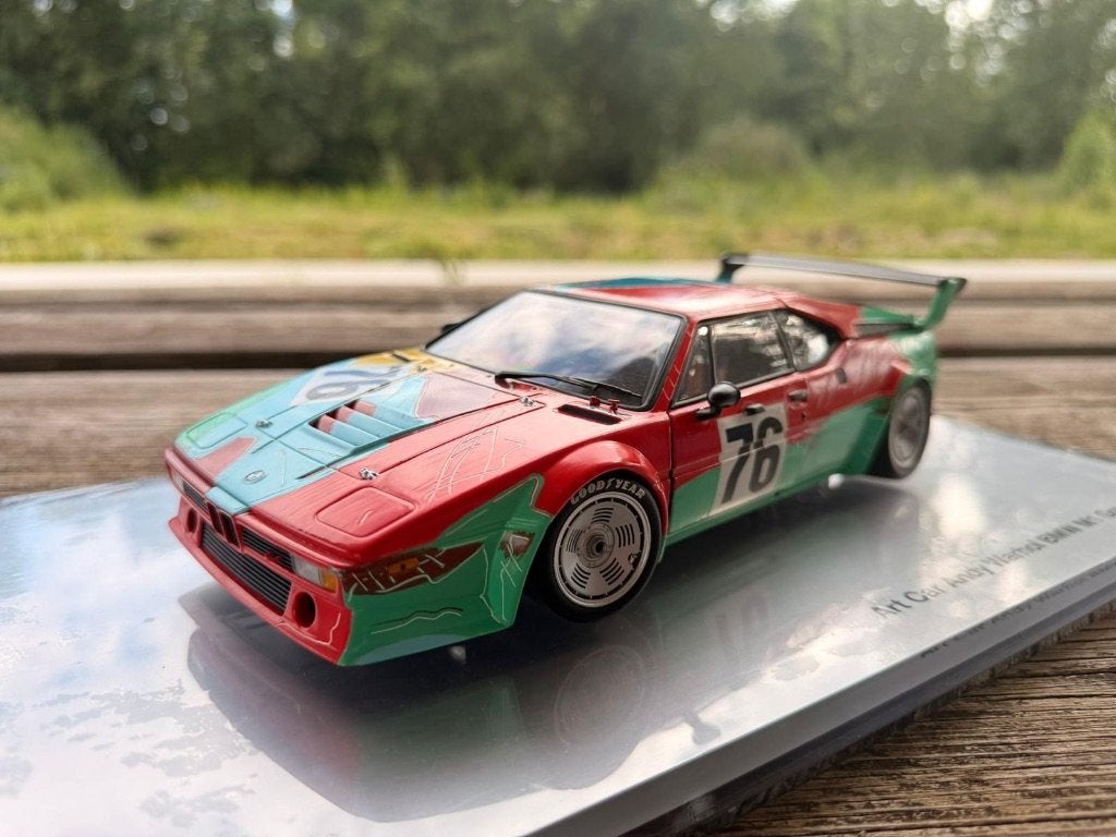 BMW M1 Andy Warhol Art Car 1:18, Hobby en Vrije tijd, Modelauto's | 1:18, Ophalen of Verzenden, Zo goed als nieuw, Overige merken