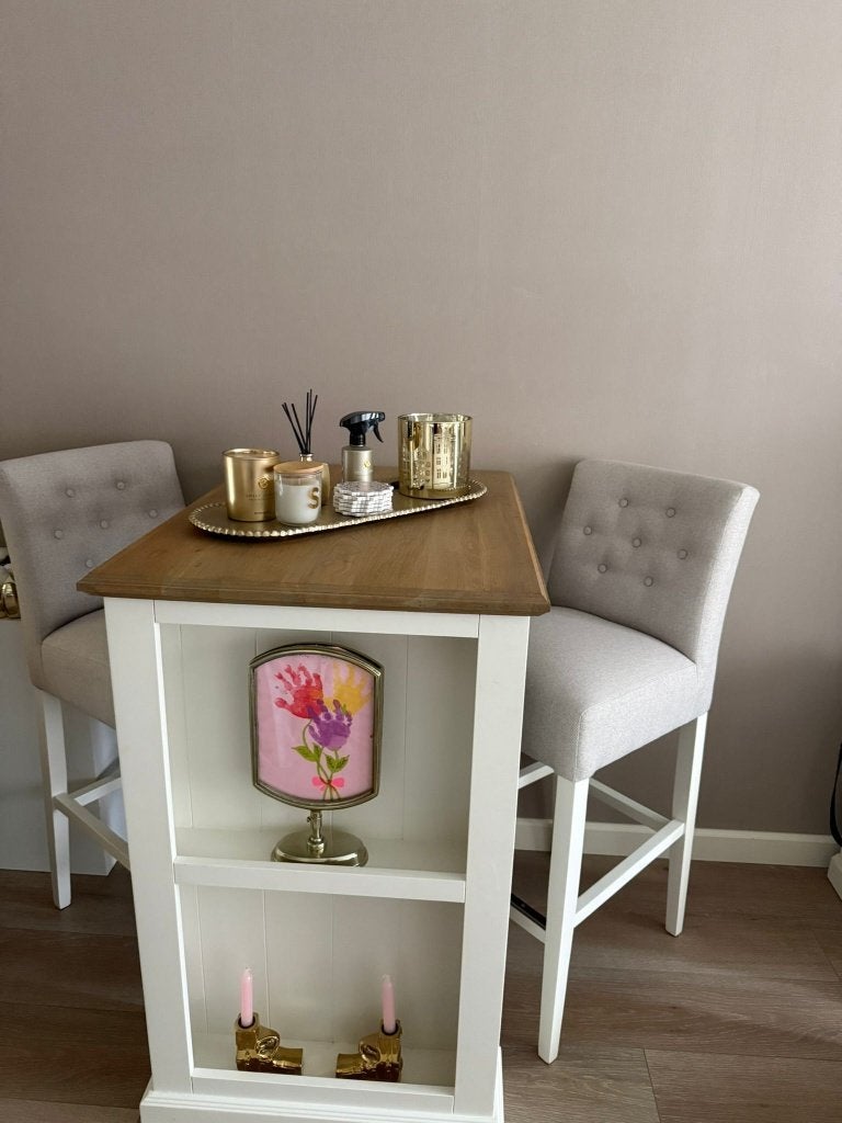 Bartafel met twee barkrukken, Ophalen, Zo goed als nieuw