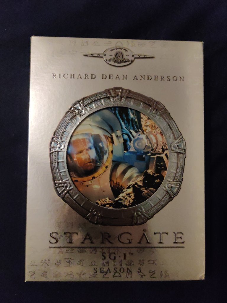 Stargate SG-1 Seizoen 5 Richard Dean Anderson (6 DVD's), Alle leeftijden, Ophalen of Verzenden, Zo goed als nieuw