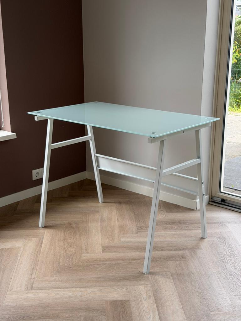 Bureau glas, Huis en Inrichting, Bureaus, Ophalen, Zo goed als nieuw