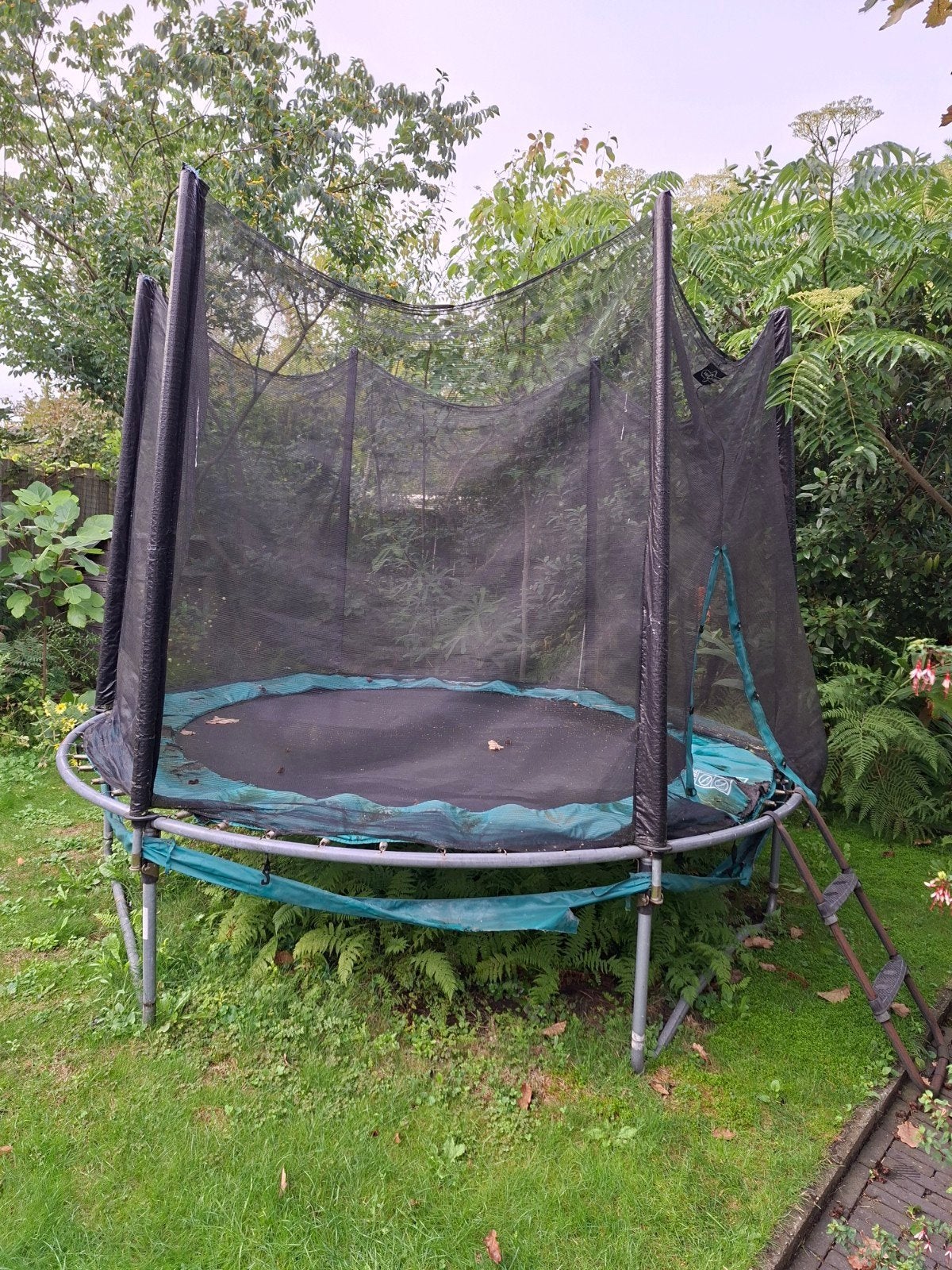 Trampoline 3,05 meter met veiligheidsnet en ladder, Ophalen, Gebruikt