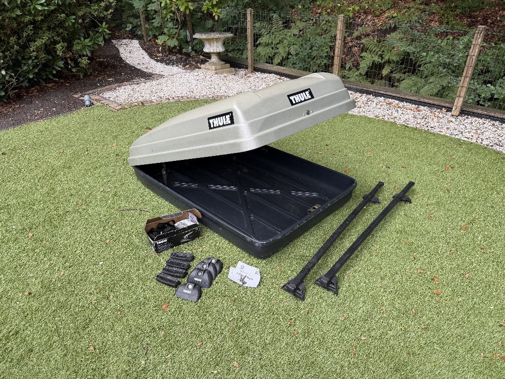 Thule Dakkoffer met Rapid System 753 Bevestiging, Auto diversen, Dakkoffers, Ophalen, Gebruikt