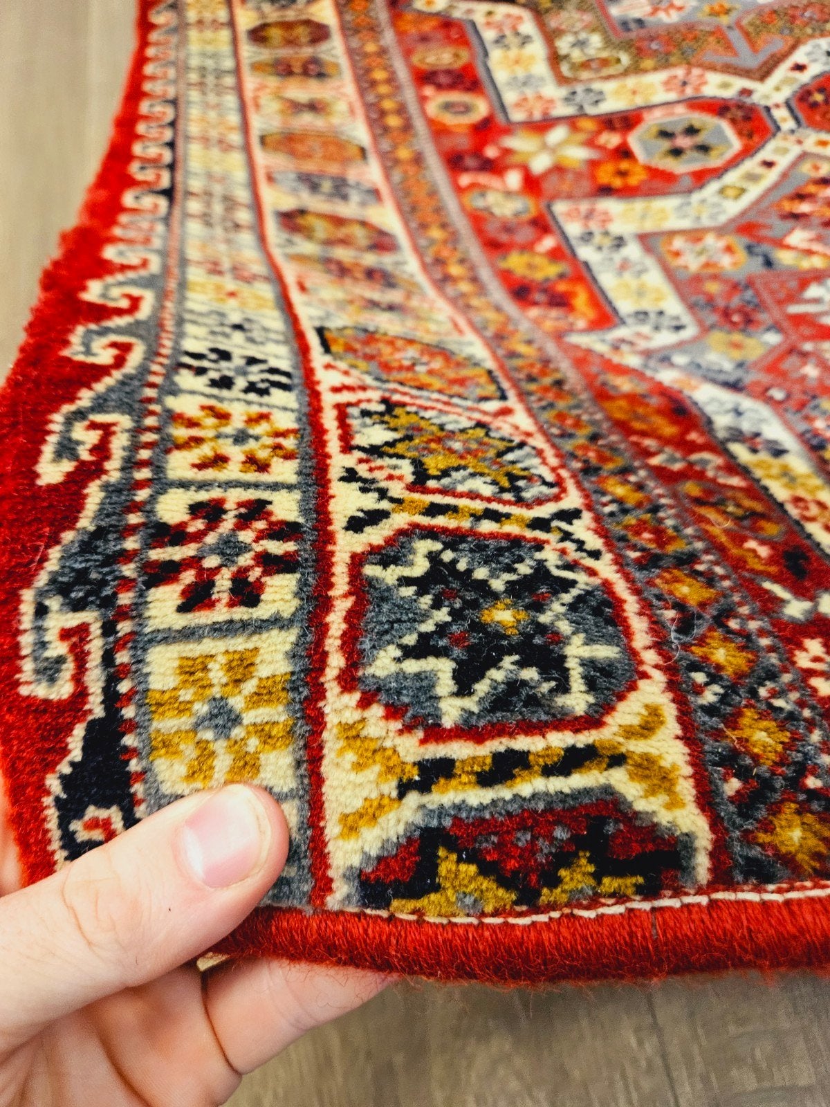 Perzische Loper. Prachtige kleuren en patronen! Weg = Weg!, Perzisch, 200 cm of meer, Zo goed als nieuw, Rechthoekig