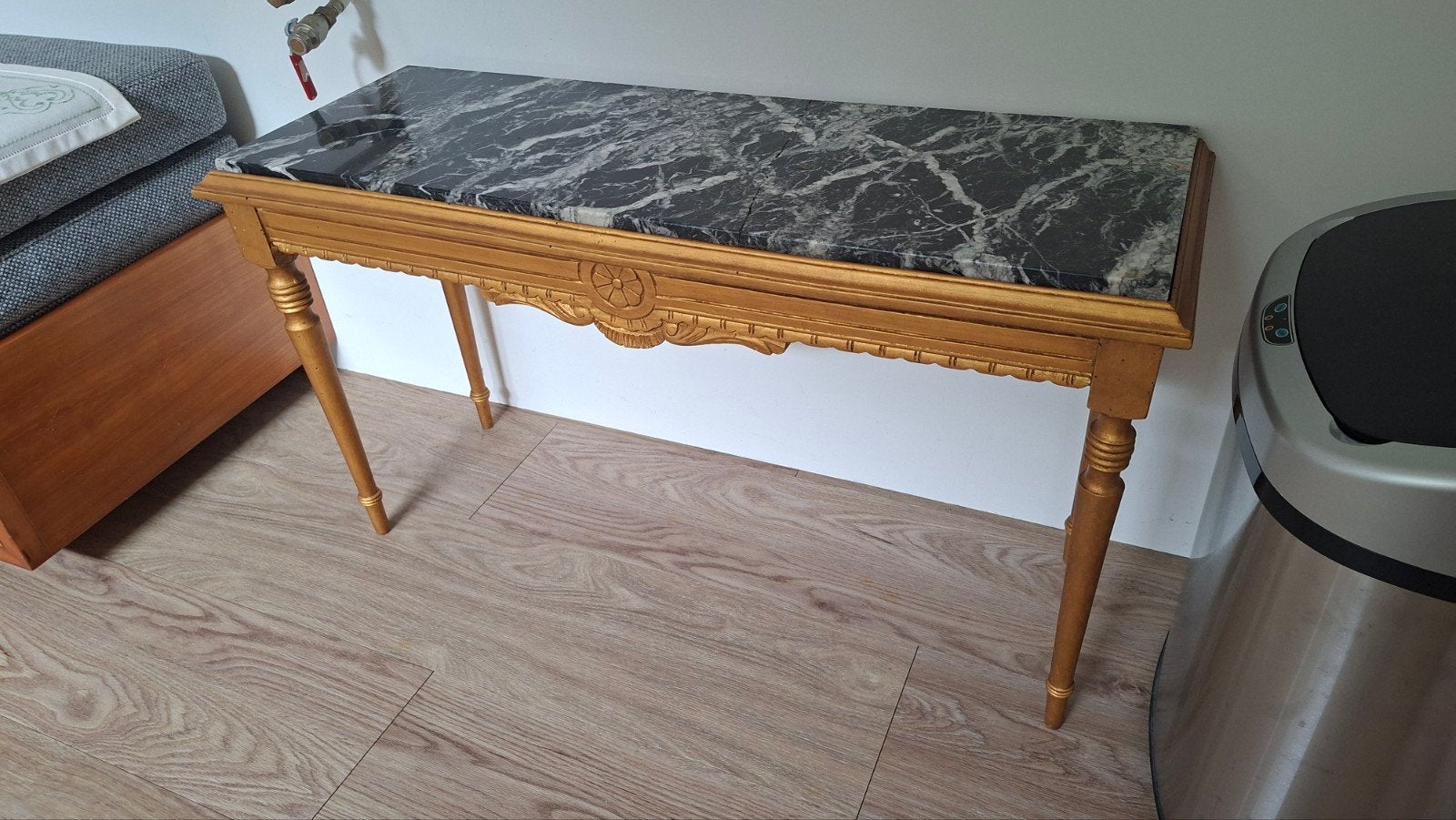 Gouden console tafel met marmeren blad 32x95cm, Antiek en Kunst, Ophalen of Verzenden