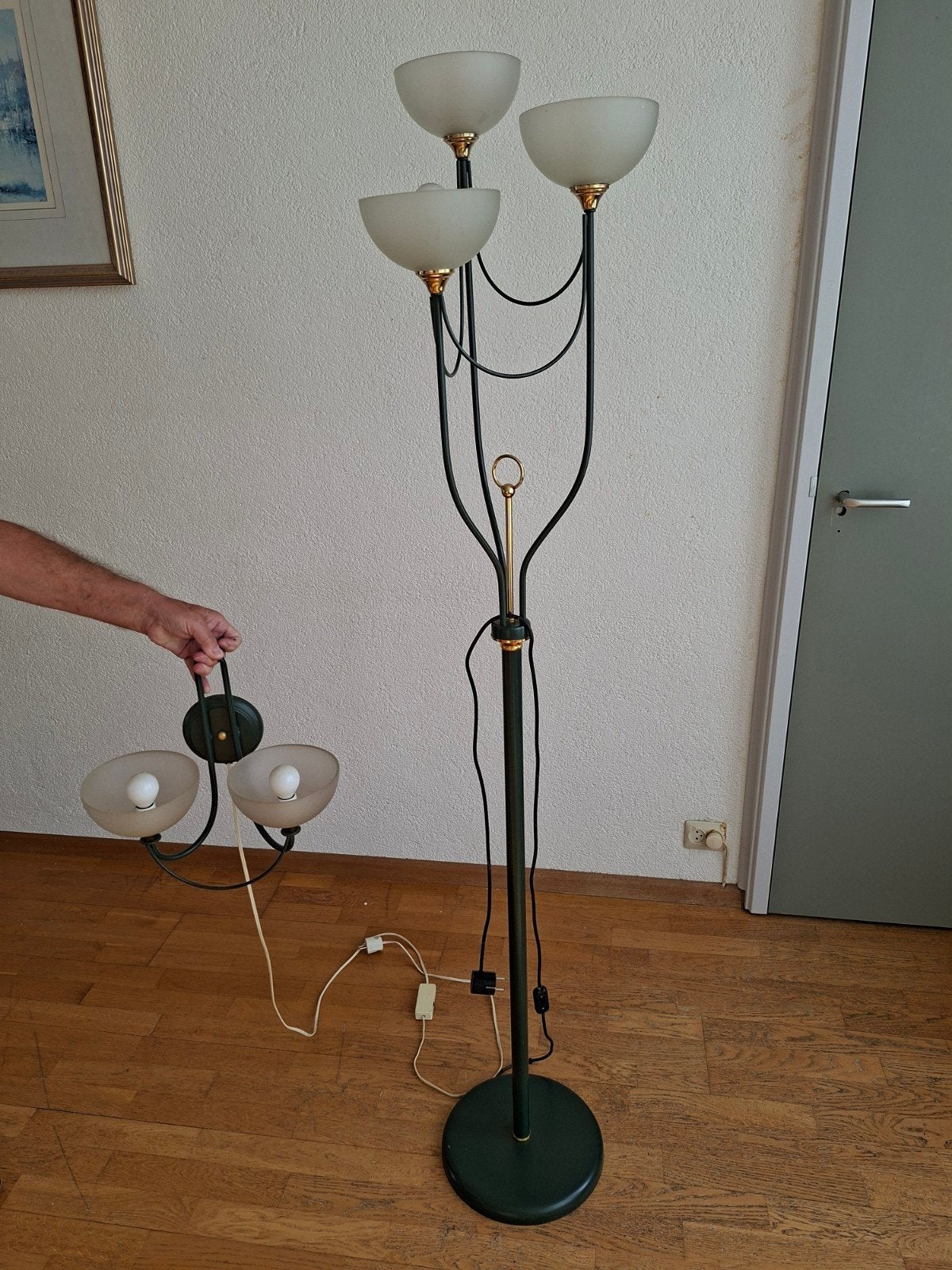 Vintage staande lamp met 3 glazen kappen en losse lamp, Huis en Inrichting, Gebruikt, Vintage, Klassiek, Retro, Glas, 150 tot 200 cm