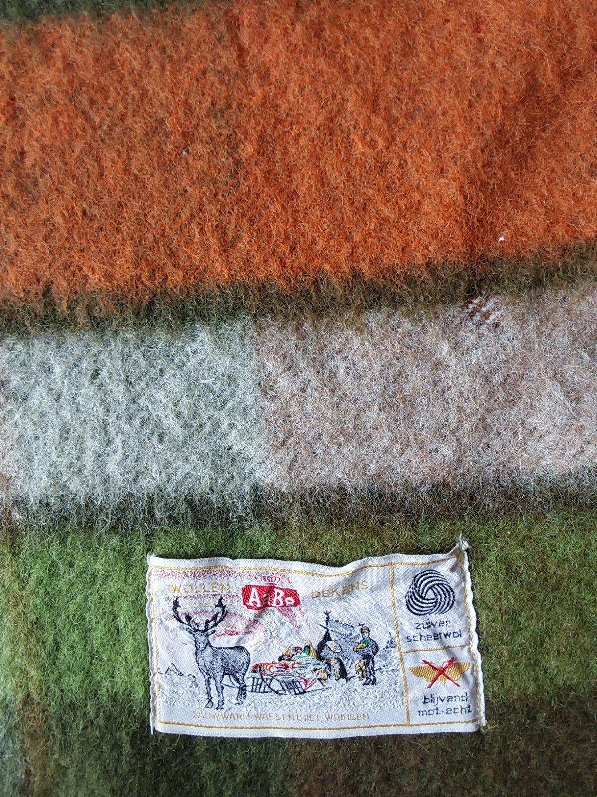 AaBe Zuiver Wollen Deken 2.10x1.50m - Groen Gefestoneerd, Vintage, Klassiek, Landelijk, 100 tot 150 cm, 200 cm of meer, Ophalen of Verzenden