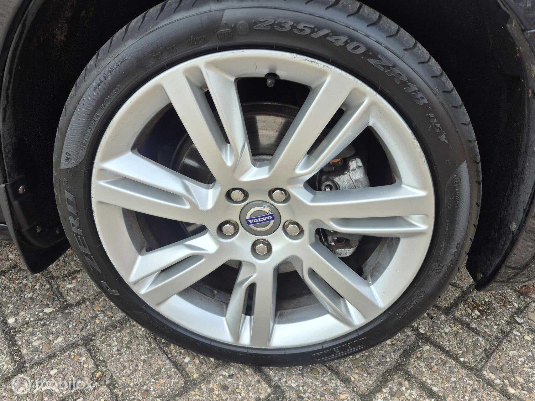 Volvo V60 1.6 T4F Kinetic 2012|Clima|Cruise|Navi|Automaat, Auto's, Stof, 4 cilinders, 179 pk, Zwart