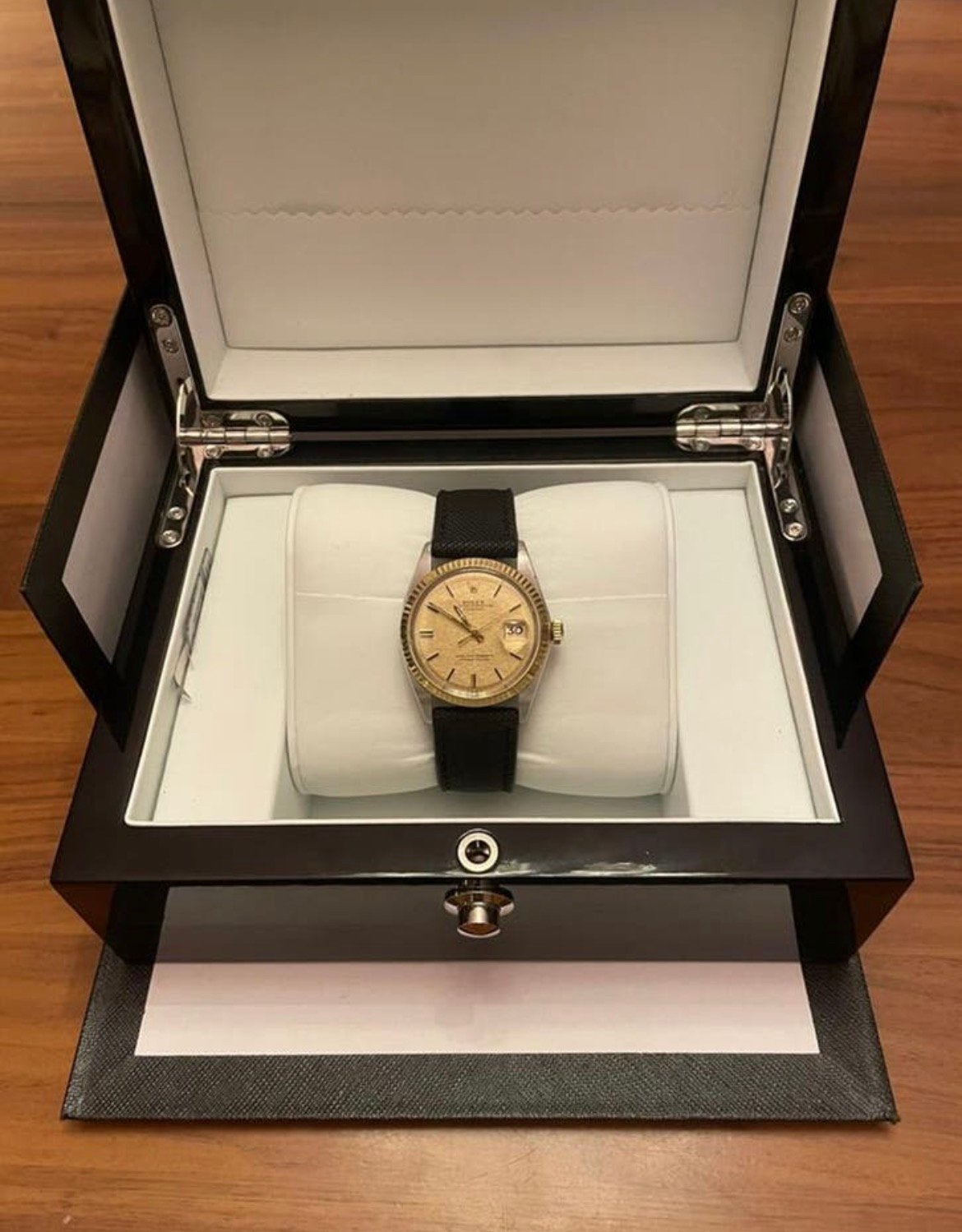 Rolex Datejust 1601 linen dial, Sieraden, Tassen en Uiterlijk, Ophalen of Verzenden, Zo goed als nieuw, Leer, Overige merken