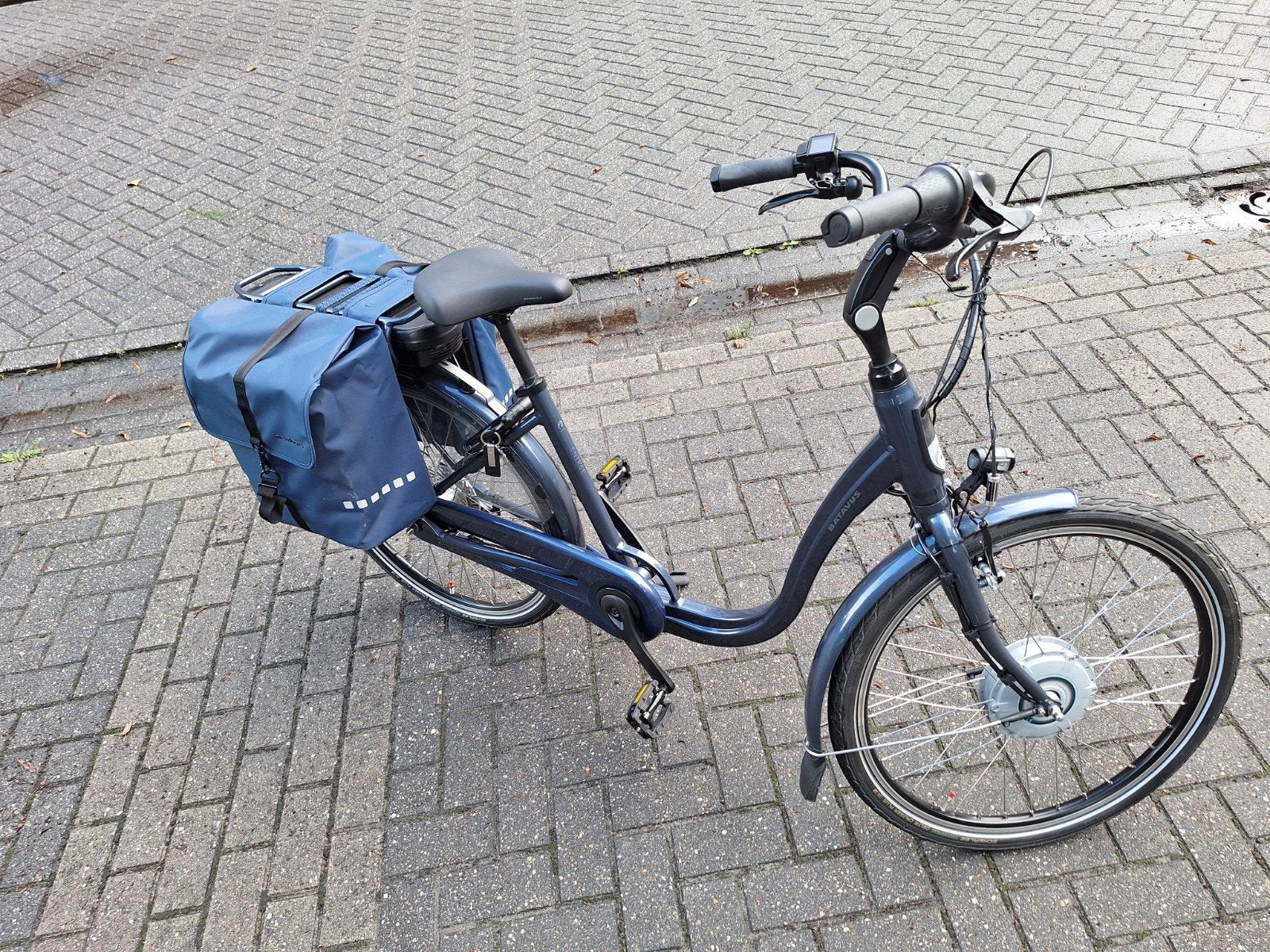 Electische fiets met lage instap, Ophalen, Zo goed als nieuw, Batavus