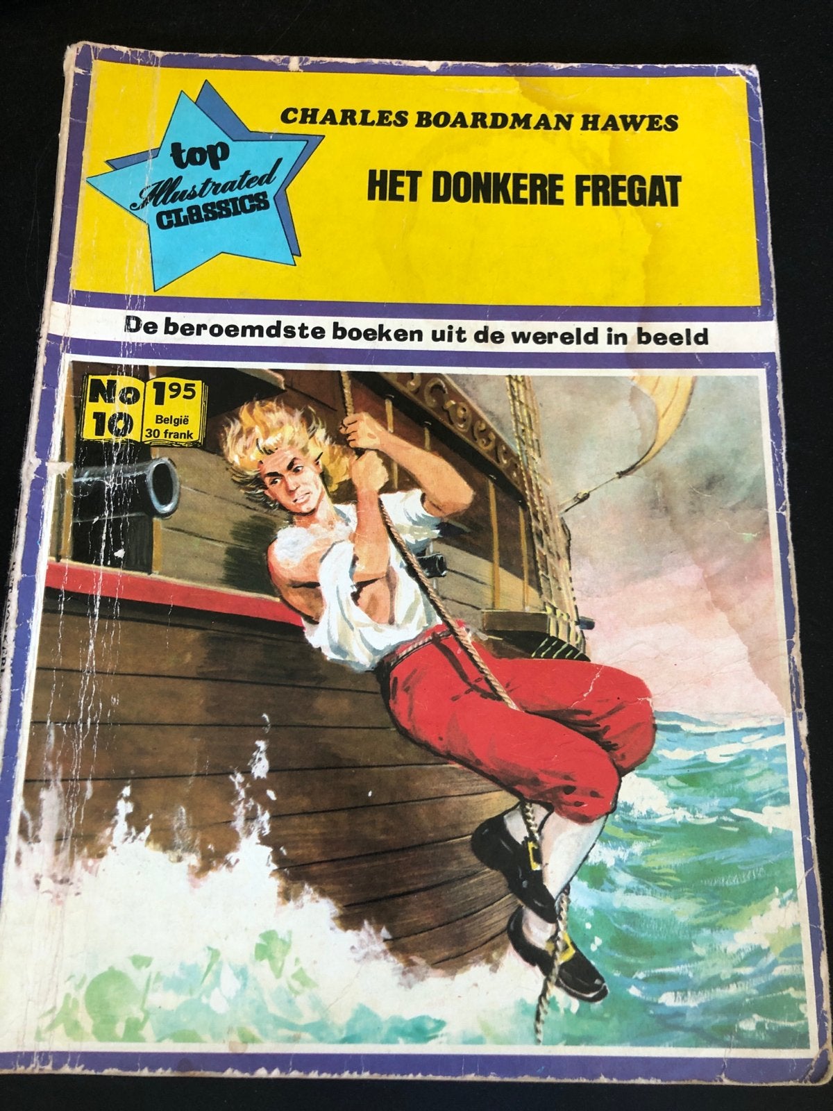 Het Donkere Fregat - Top Illustrated Classics No. 195, Ophalen of Verzenden, Gelezen
