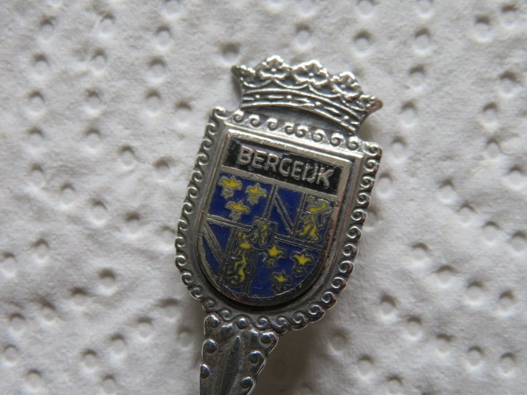 Verzilverd Lepeltje Wapen Bergeijk (emaille), Overige materialen, Gebruikt, Verzenden, Verzilverd