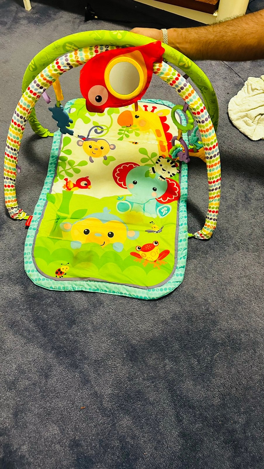 Baby play mat with toys attached, Ophalen, Zo goed als nieuw