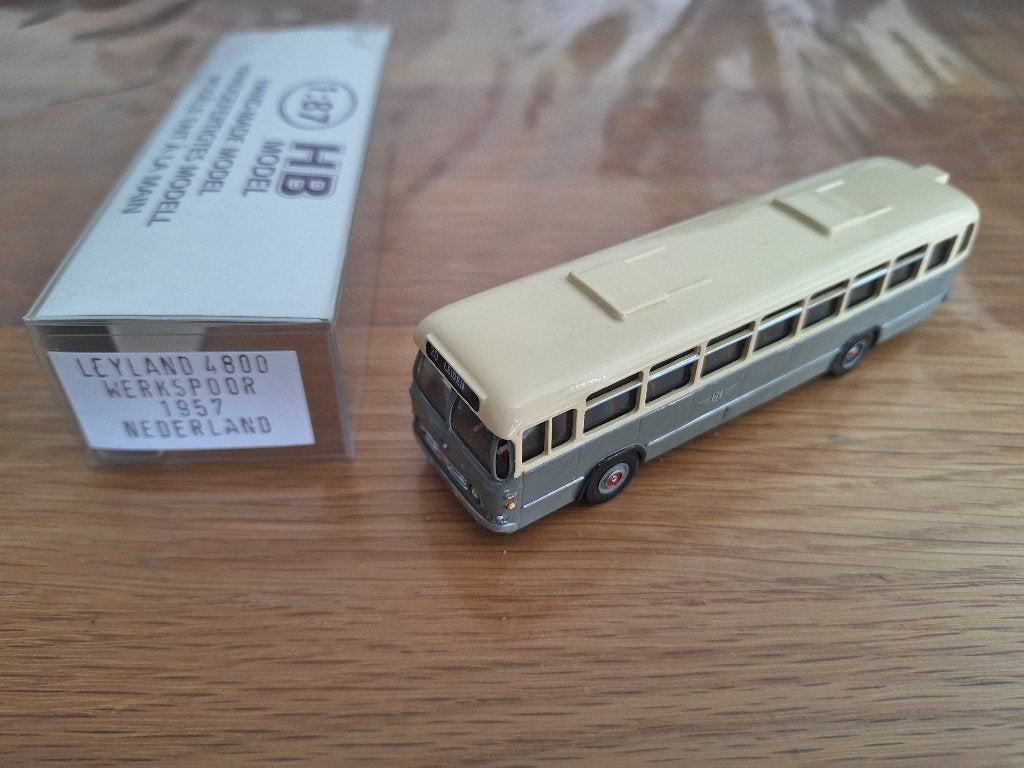 HB Model Bus NZH Leyland 4800 werkspoor 1957, Ophalen, Zo goed als nieuw, Bus of Vrachtwagen, Overige merken