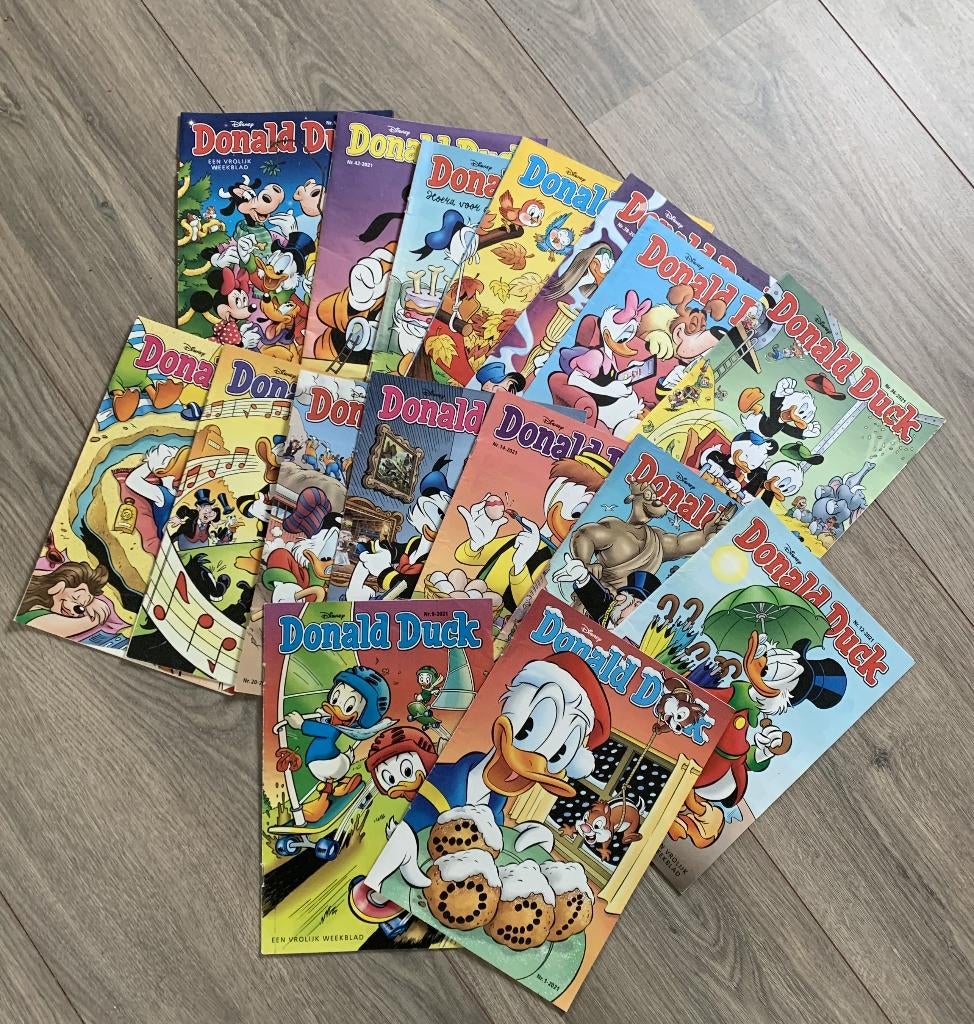 Donald Duck - 2021, Boeken, Ophalen of Verzenden, Zo goed als nieuw, Donald Duck, Meerdere stripboeken
