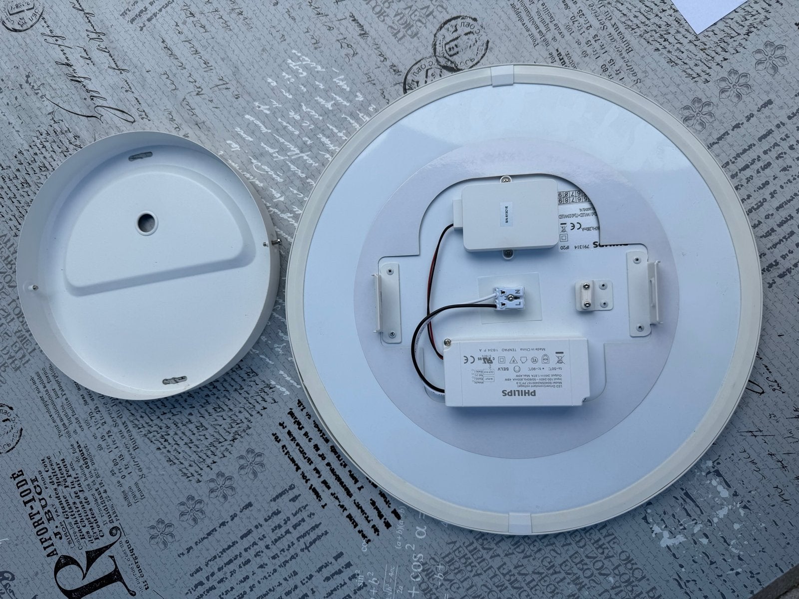 Philips Hue Plafondlamp White Ambiance, Ophalen, Wit, Kunststof, Dimbaar