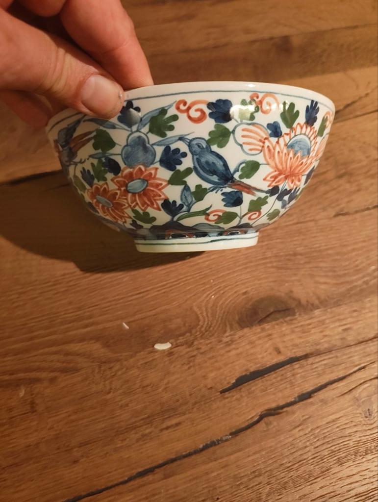 Makkumer Aardewerk Kom - Handbeschilderd met Vogelmotief, Antiek en Kunst, Antiek | Keramiek en Aardewerk, Ophalen of Verzenden