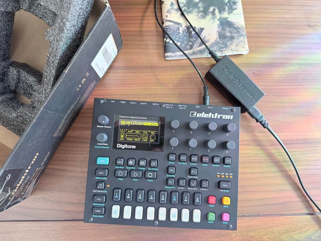 Elektron Digitone with original cable and box, Overige aantallen, Zo goed als nieuw, Met midi-aansluiting, Ophalen
