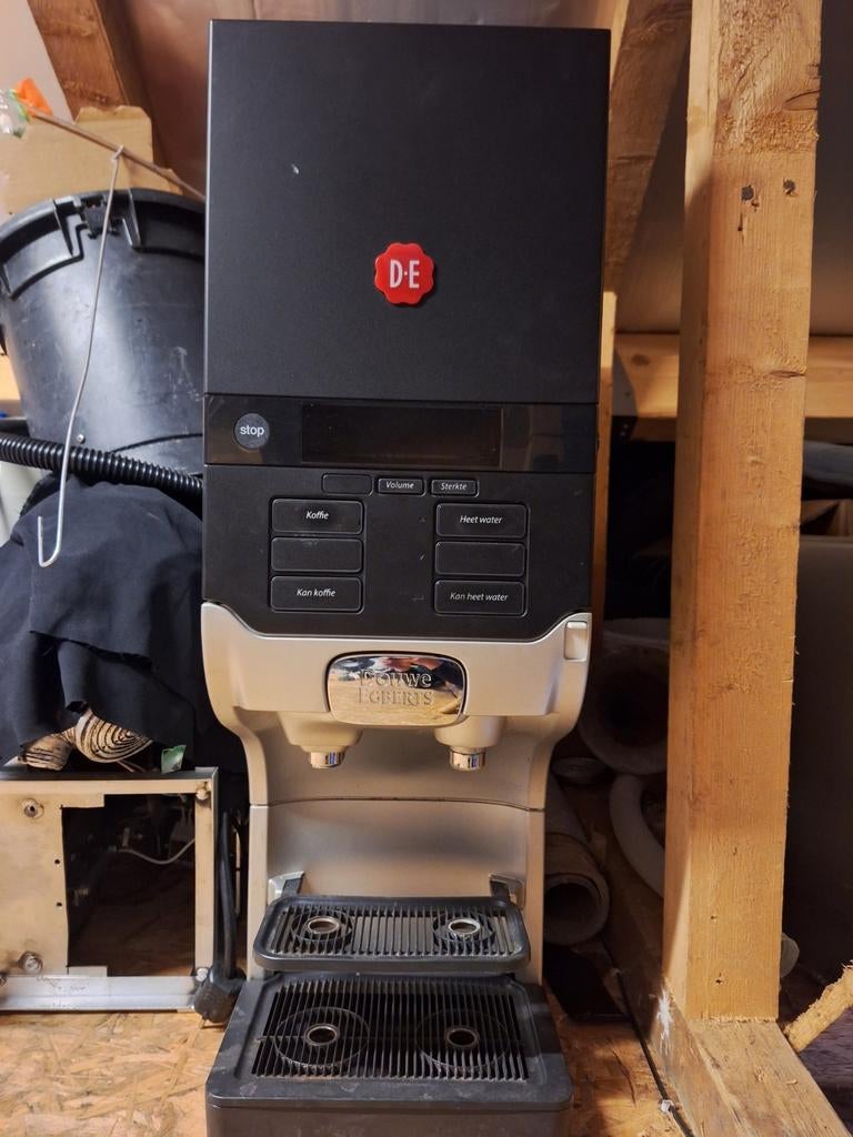 Professionele Koffiemachine, Witgoed en Apparatuur, Koffiezetapparaten, Ophalen, Gebruikt, Overige typen, 10 kopjes of meer