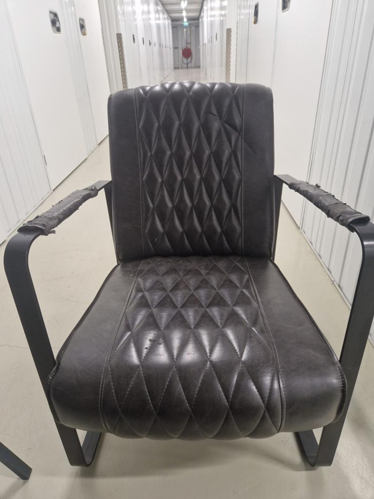 Gratis fauteuil af te halen in Ede (beschadigd), Huis en Inrichting, Ophalen of Verzenden